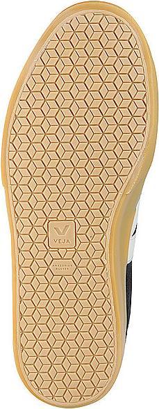 Actual product image Veja Campo Bold (43)