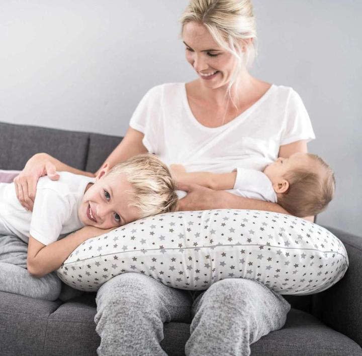 Produktbild Träumeland Stillkissen elastisch graue Sterne (180 cm)