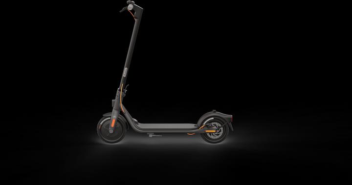 Produktbild Segway-Ninebot F30D (20 km/h, 30 km, 300 W)