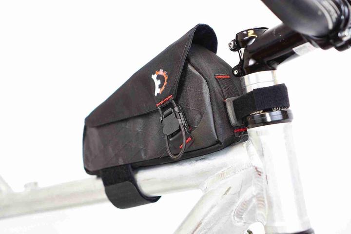 Actual product image Revelate Designs Mag Tank top tube bag (0.90 l, Frame bag)