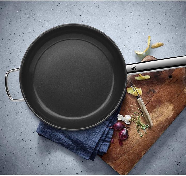 Produktbild WMF Schmorpfanne Durado (28 cm, Bräter + Schmortopf, Edelstahl)