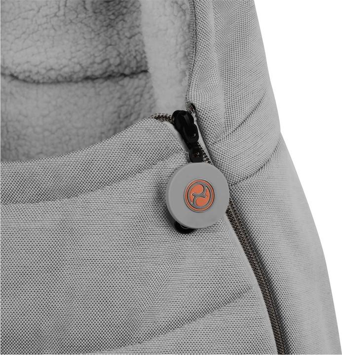Actual product image Cybex Gold foot bag
