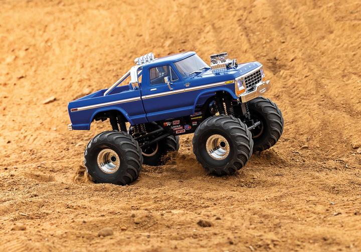 Actual product image Traxxas TRX-4MT FORD F150 4X4 BLAU 1/18 MONSTER-TRUCK RTR BRUSHED, MIT AKKU UND USB LADEGERÄT (RTR Ready-to-Run)