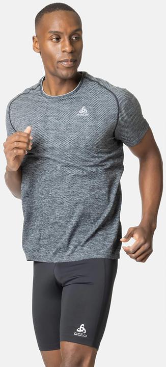 Actual product image Odlo Essentials (XL)