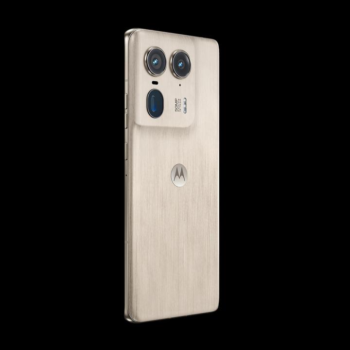 Immagine prodotto Motorola Edge 50 Ultra (1000 GB, Legno nordico, 6.70", SIM + eSIM, 64 Mpx, 5G)