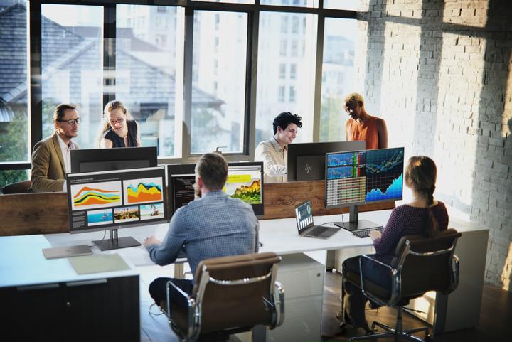 Actual product image HP EliteDisplay E243d Docking (1920 x 1080 pixels, 24")