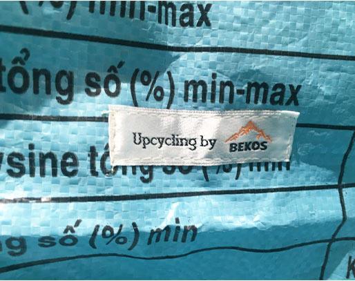 Produktbild Bekos Upcycling - grosser Wäschesack / Universaltasche aus recyceltem Futtersack Frosch