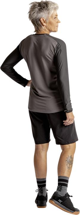 Actual product image iXS Women's Flow XTG long Sleeve Henley (42)