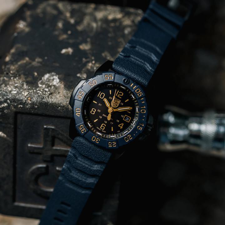 Produktbild Luminox Navy Seal 3250 Series (Taucheruhr, 45 mm)
