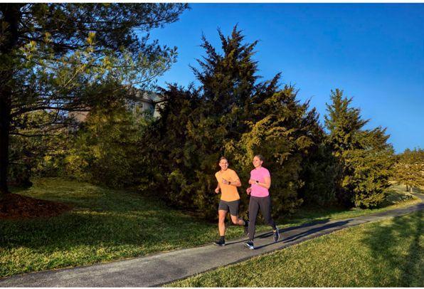 Produktbild Garmin Forerunner 55 (42 mm)