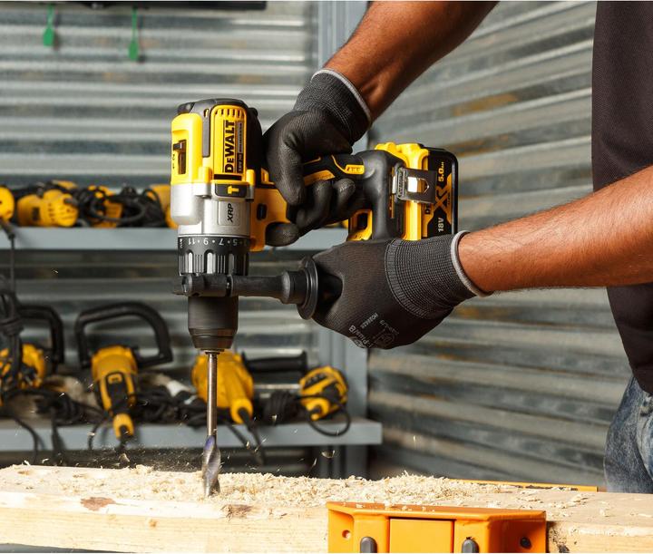 Produktbild DeWalt DreigangSchlagbohrschrauber (Akkubetrieb)