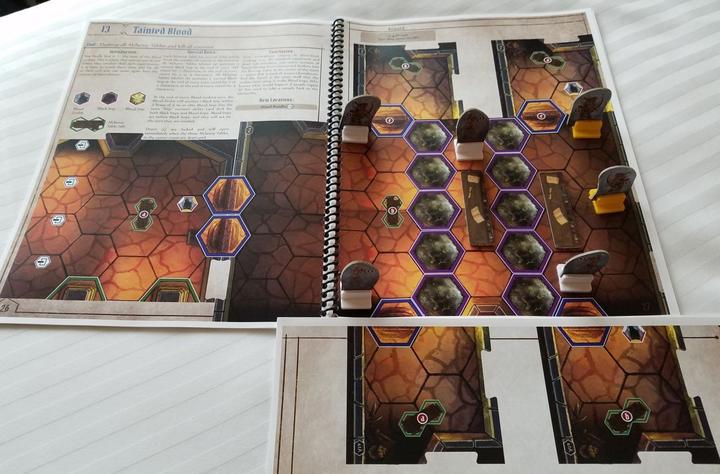 Produktbild Enigma Gloomhaven Jaws of the Lion (Englisch)