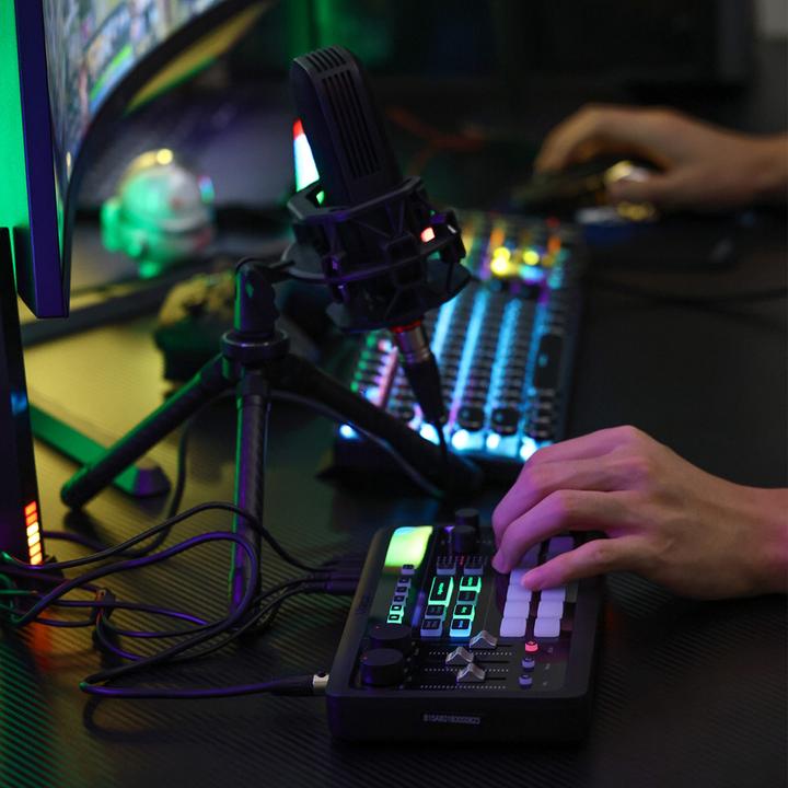 Actual product image Ulanzi AX01 UCaster Live Streaming Sound Card