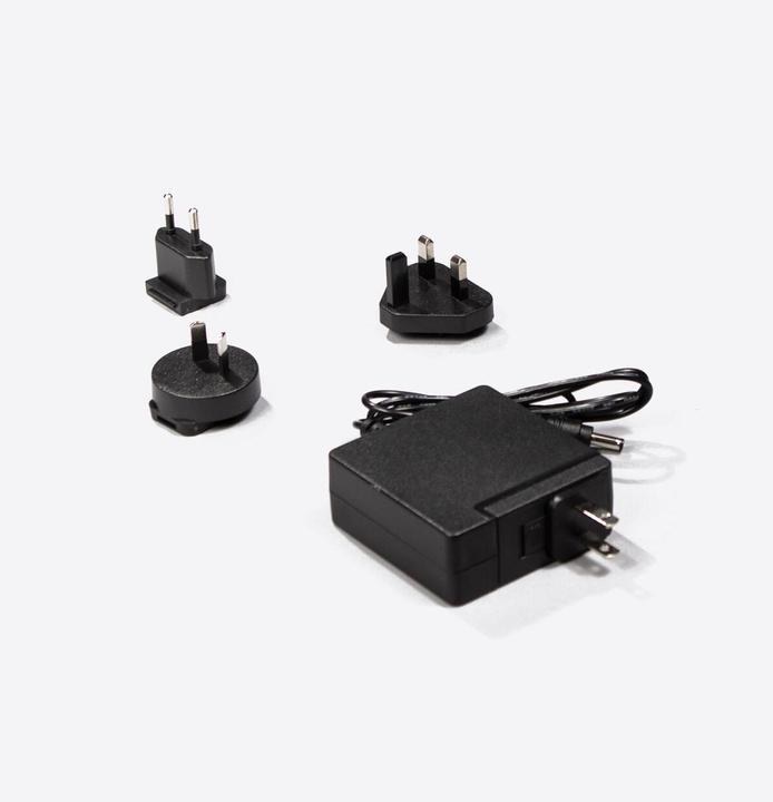 Therabody Theragun Pro & Elite - World Travel Charger