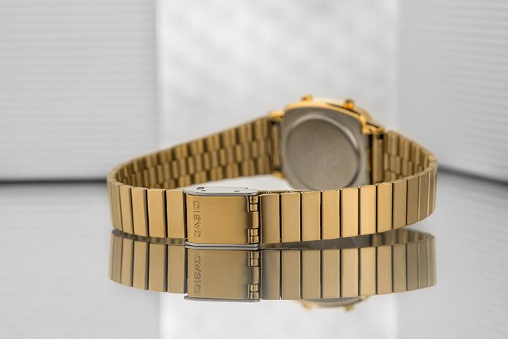Actual product image Casio Vintage La670wega-9ef (Digital watch, 24.60 mm)