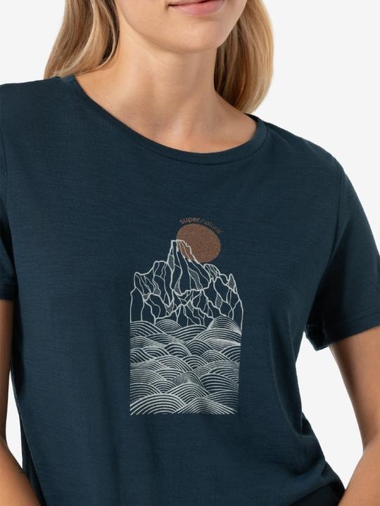 Actual product image Super Natural Women's Preikestolen Cliffs Tee (S)