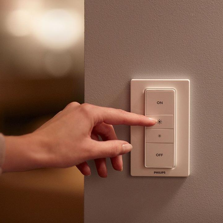 Produktbild Philips Hue White Starter Set (E27, 9.50 W, 1055 lm, 3 x, F)
