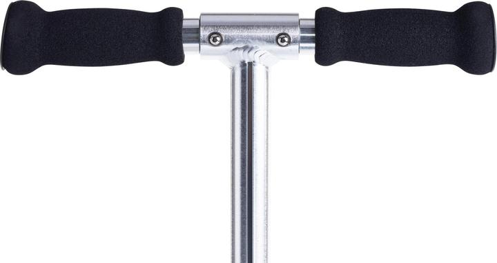Actual product image Razor A125