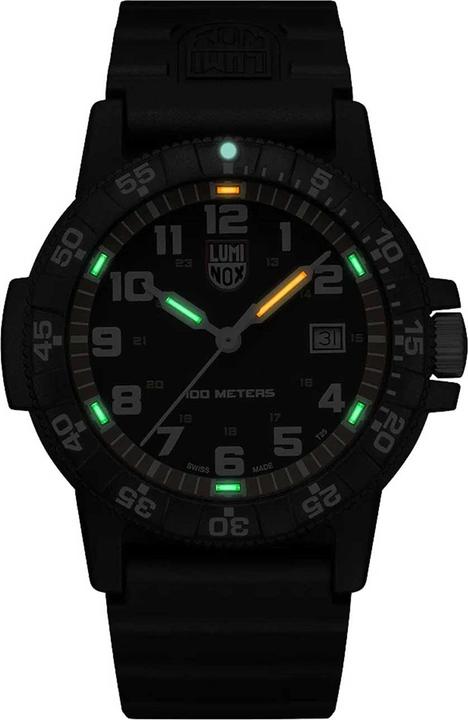 Immagine prodotto Luminox Turgone Dalla Schiena Di Pelle Serie Gian 0320 (Orologio da polso analogico, 44 mm)