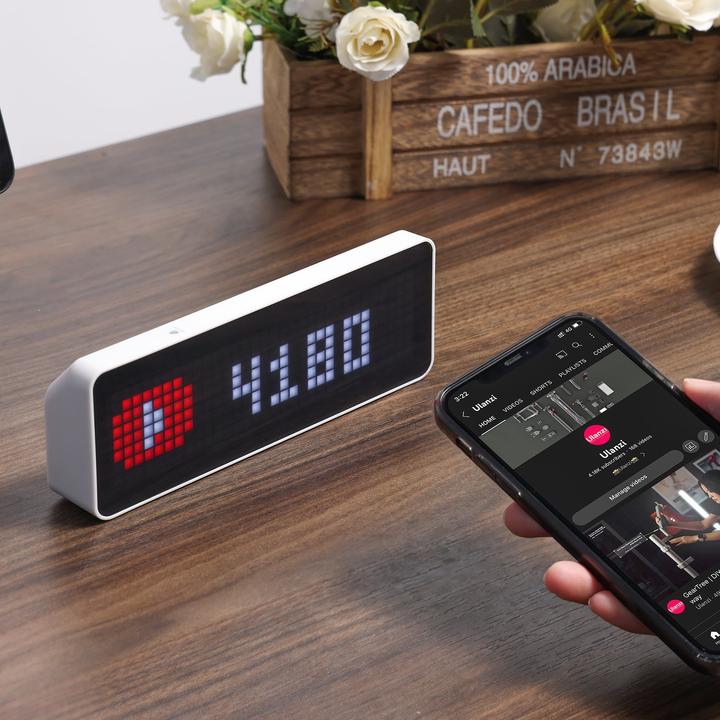Actual product image Ulanzi Smart Pixel Clock