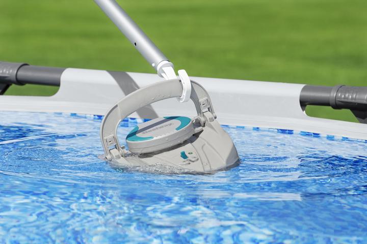 Actual product image Bestway AquaTronix G100 Robotic