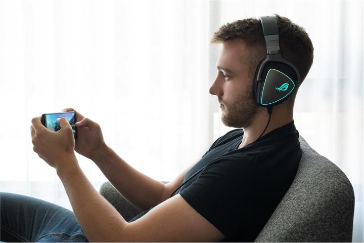 Productafbeelding ASUS ROG Delta (Bedraad)