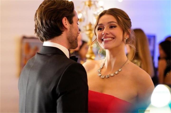 Produktbild Ein Bachelor zu Weihnachten (DVD, 2023, Deutsch, Englisch)