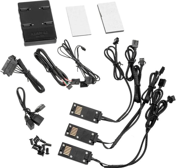 Actual product image Lian-Li UNI FAN SL120 RGB PWM fan, pack of 3 (120 mm, 3 x)