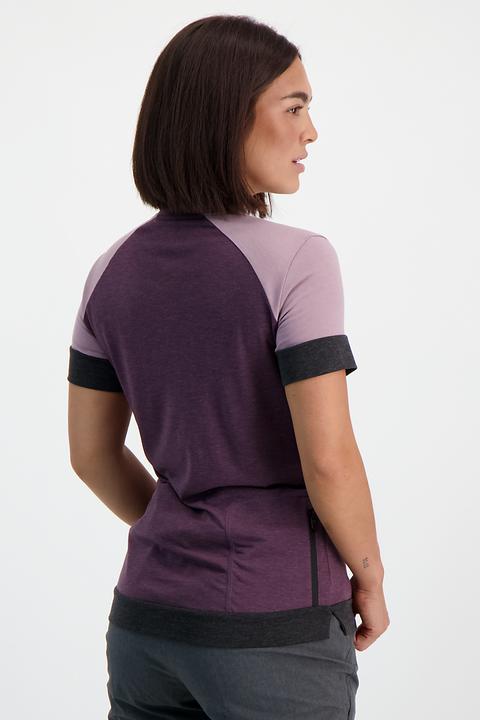 Actual product image Vaude Women's Altissimo Q-Zip Shirt (40)