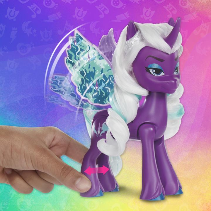 Immagine prodotto My Little Pony Zipp Storm Surprise Wings Fashion Doll con ali e accessori
