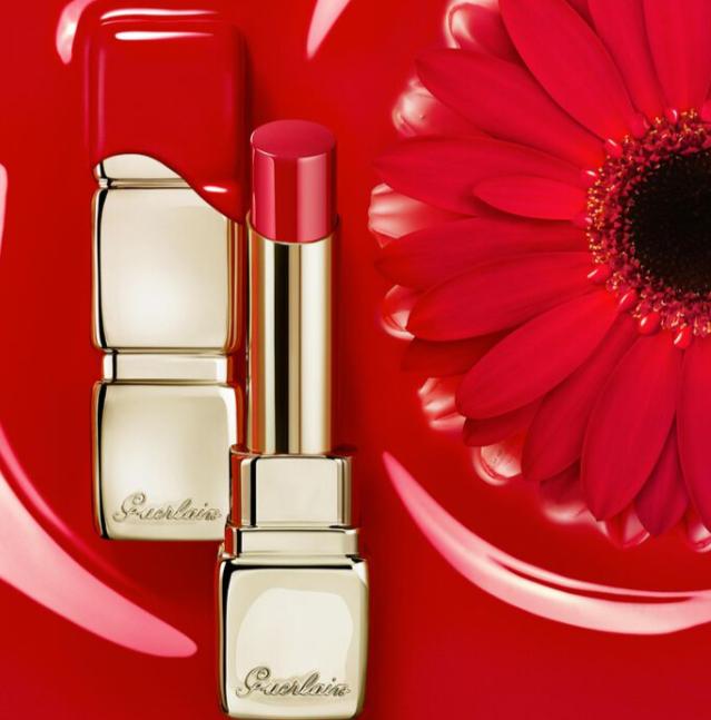 Produktbild Guerlain KissKiss Shine Bloom No 519 (519 Floral Brick)