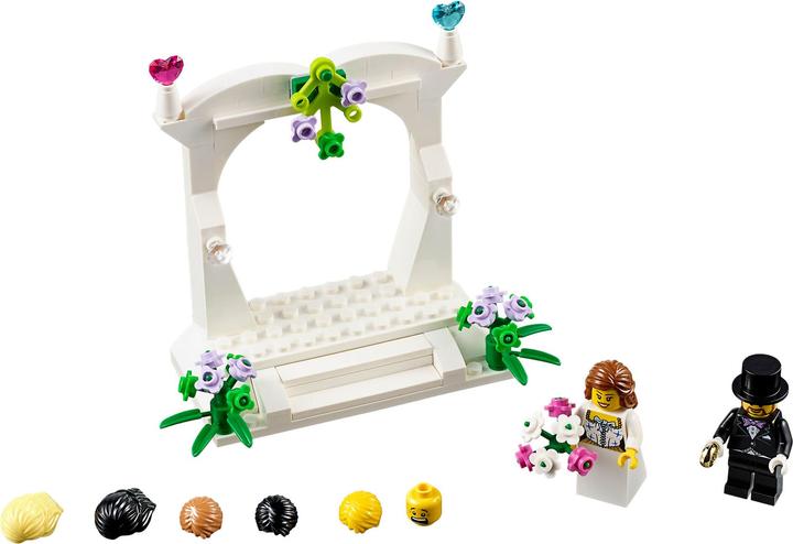 Actual product image LEGO Wedding set (40165)