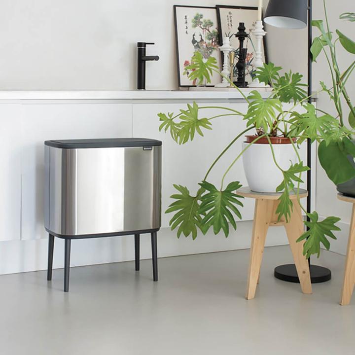 Produktbild Brabantia Mülleimer zur Trennung mit Knopf, silber (31 62 27) (34 l)