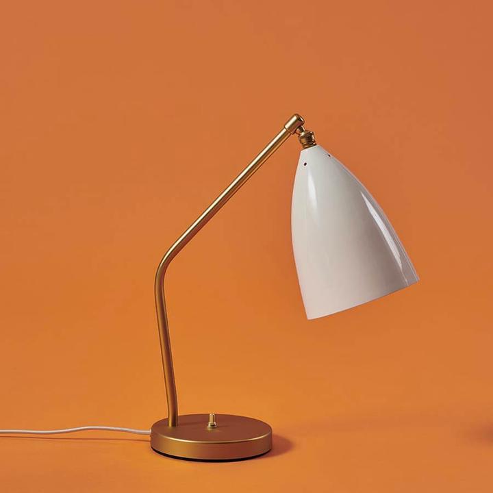 Immagine prodotto Gubi Lampada da tavolo Gräshoppa Alabastro lucido Bianco/Ottone (E14)