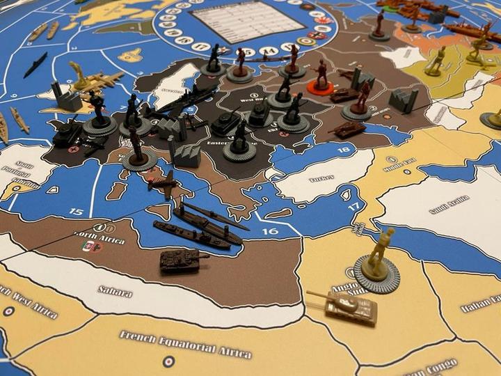 Produktbild Axis & Allies Anniversary Edition (RGD02670) (EN)