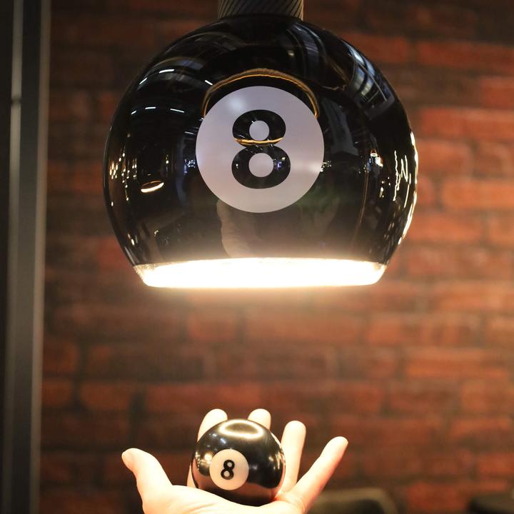 Produktbild Segula LED Floating Globe 200 Billard black 8 E27 dimmb. (E27, 4 W, 240 lm, 1 x, G)