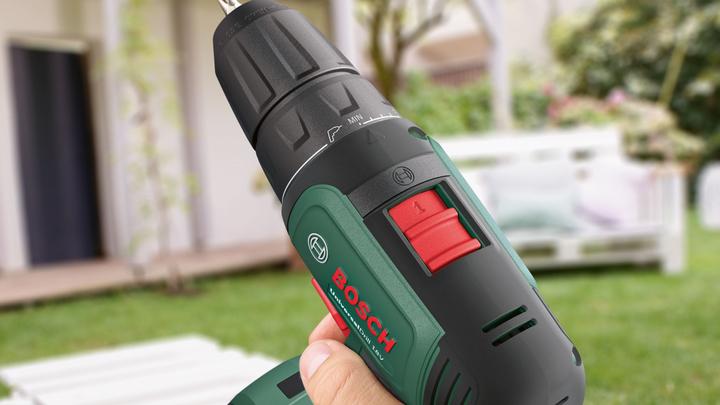 Actual product image Bosch Home & Garden Universal Impact 18V (Rechargeable battery operated)