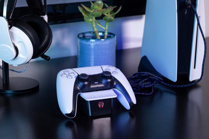 Produktbild Venom PS5 Controller Charger Docking Station (PS5)