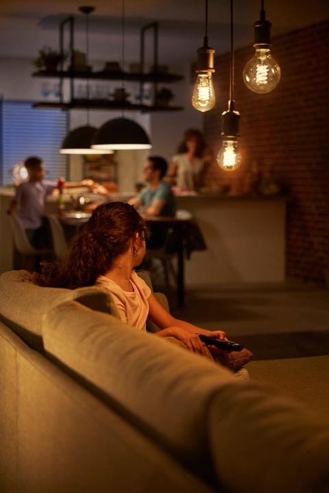 Actual product image Philips Hue White BT (E27, 7 W, 550 lm, 1 x, G)