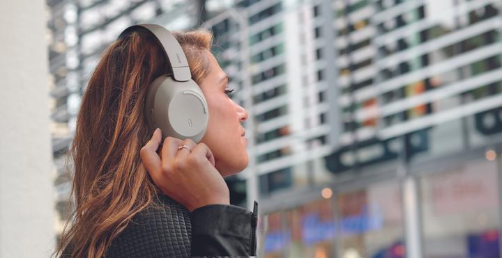 Actual product image Mixx StreamQ C4 (ANC, 40 h, Wireless)