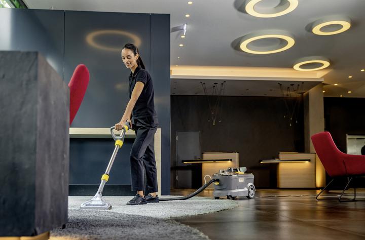 Actual product image Kärcher Puzzi 10/1 (Wet dry vacuum cleaner)