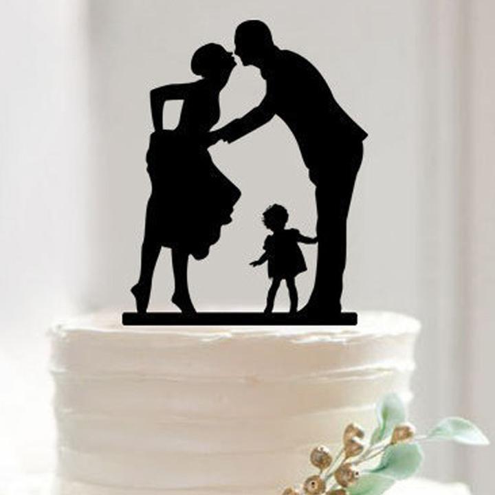 Image du produit Figurine 'Les mariés et leur enfant