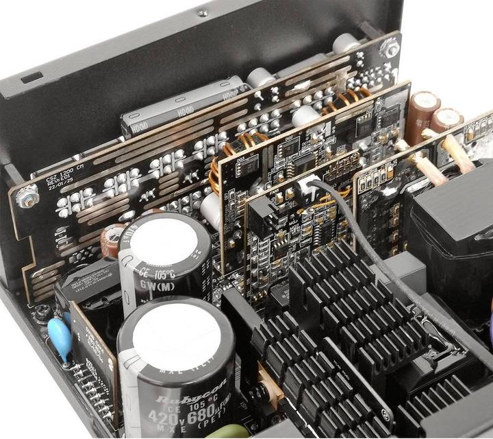 Immagine prodotto Thermaltake Toughpower GF3 (1200 W)