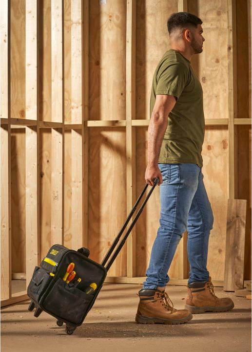 Actual product image Stanley Tool case with wheels (1 pieces)
