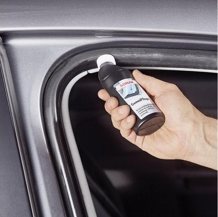 Image du produit Sonax Entretien des caoutchoucs (100 ml)