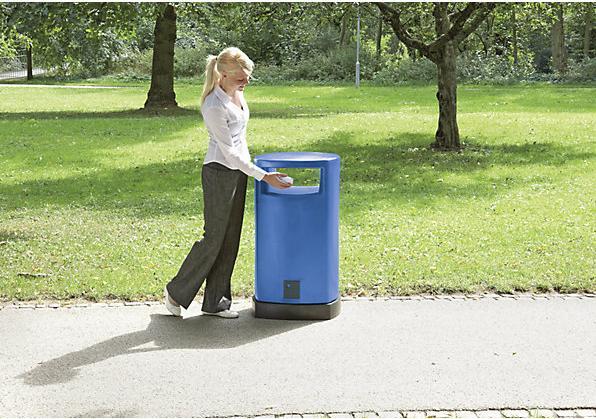 Image du produit kaiserkraft Collecteur de déchets en plastique pour l'extérieur (120 l)