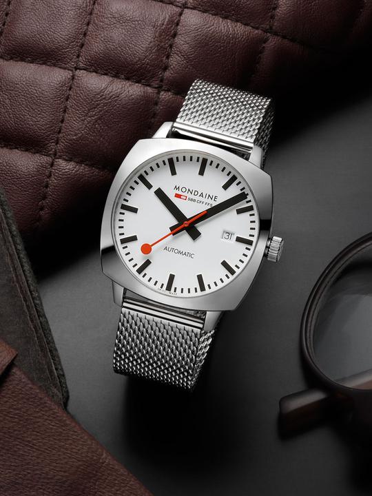 Produktbild Mondaine Cushion (Swiss Made, 39 mm)
