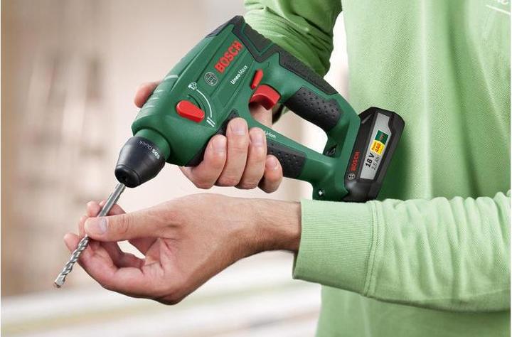 Produktbild Bosch Home & Garden Uneo Maxx (Akkubetrieb)