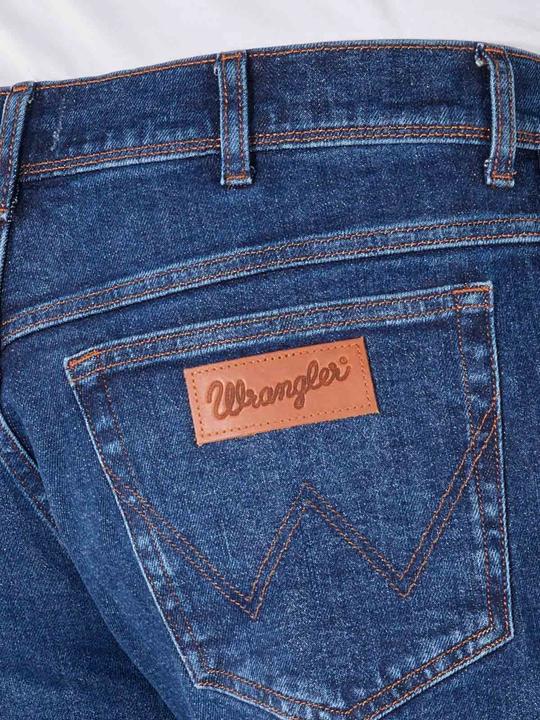 Actual product image Wrangler 10019492 (W30)