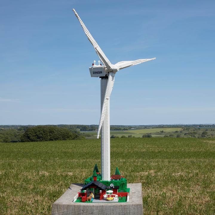 Immagine prodotto LEGO Turbina eolica Vestas (10268, LEGO Creator Expert)